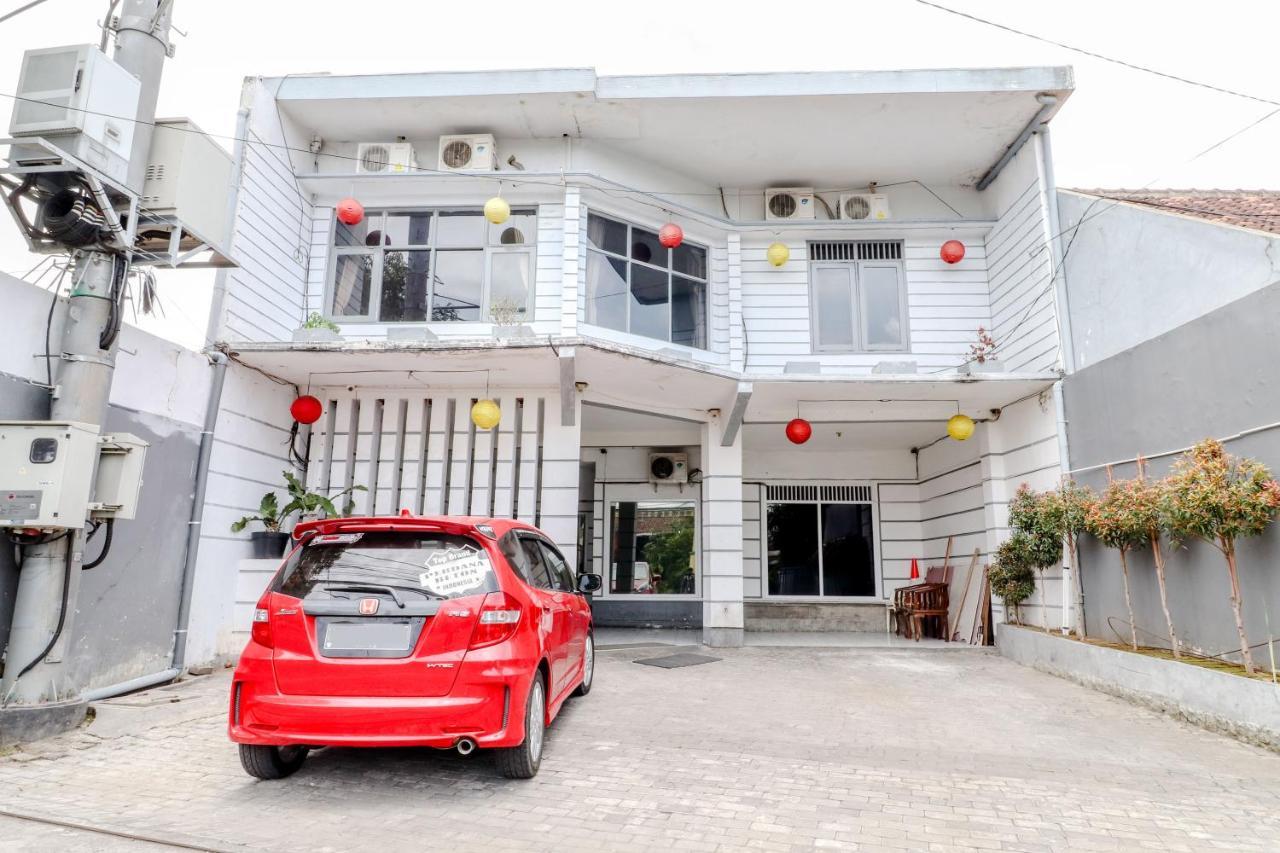 Hotel Bintang Malang Exteriör bild