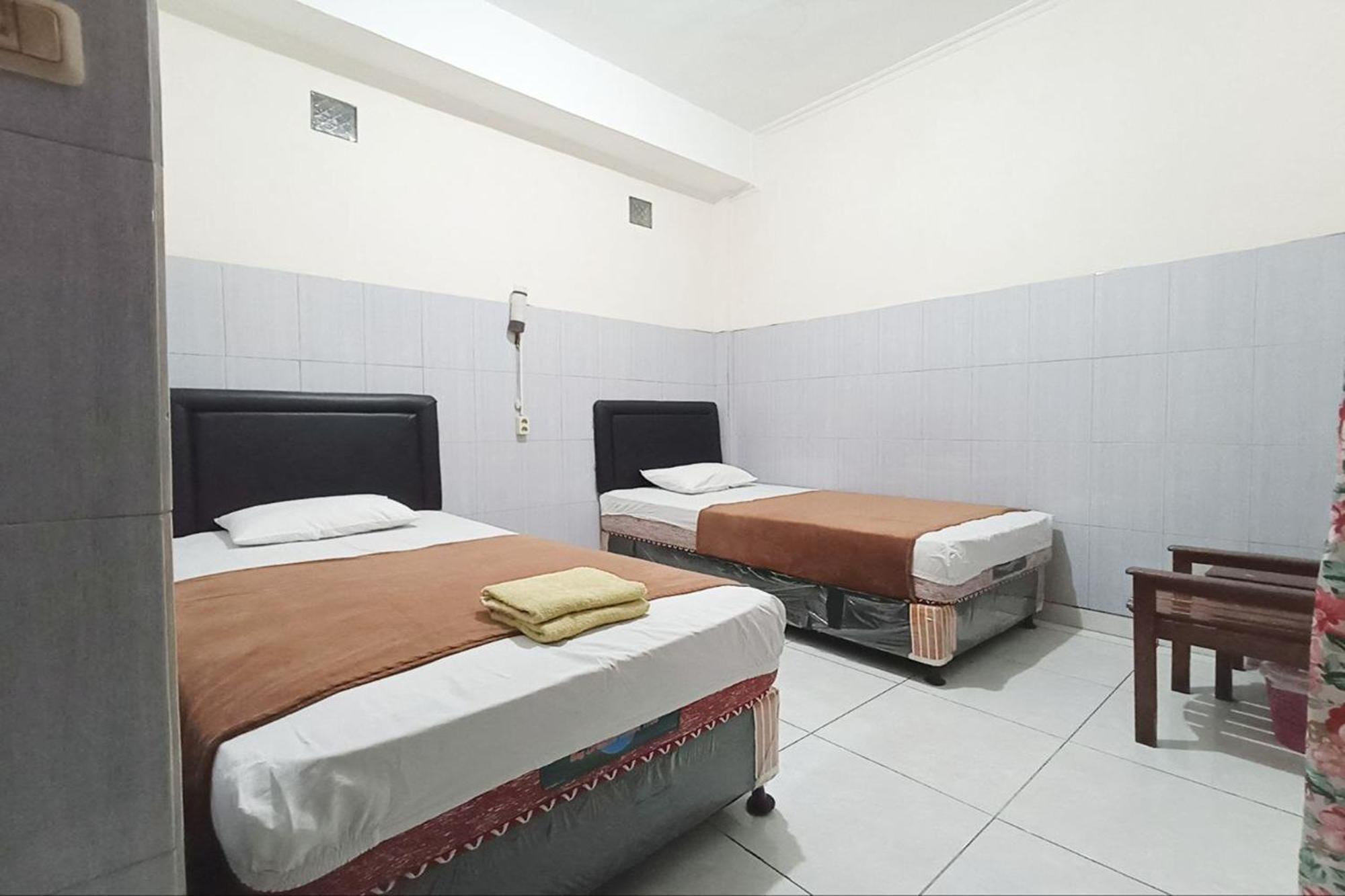 Hotel Bintang Malang Exteriör bild