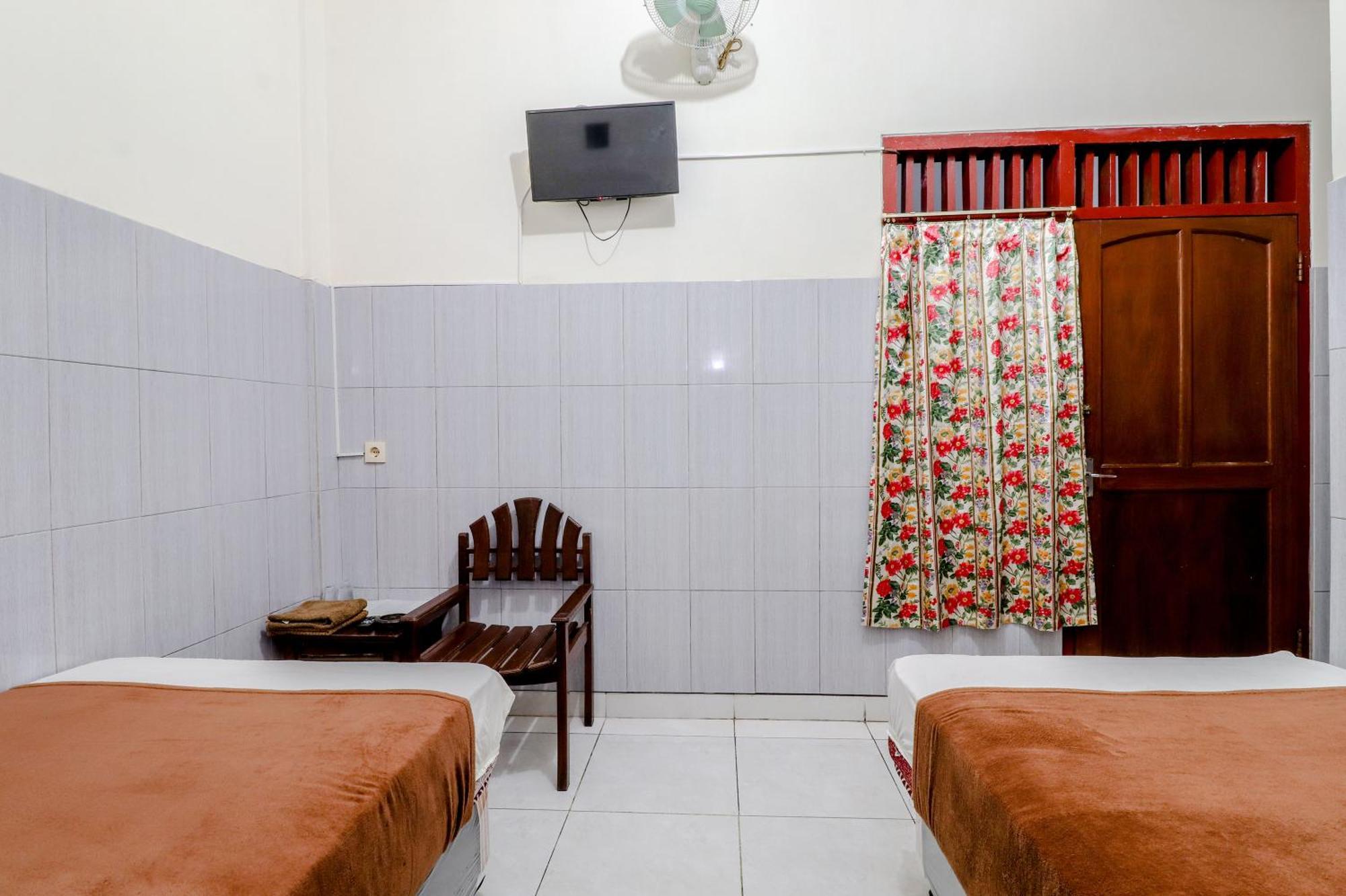 Hotel Bintang Malang Exteriör bild