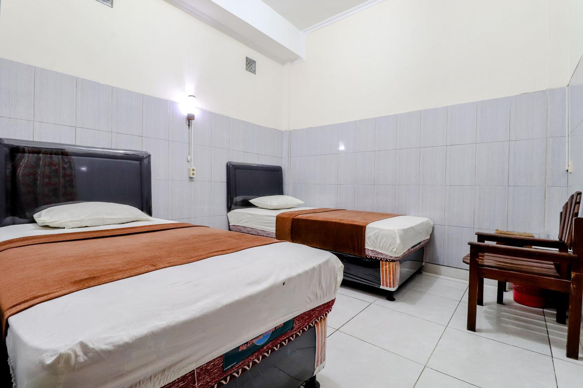 Hotel Bintang Malang Exteriör bild